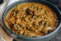 Golden Thai Lentil and Carrot Comfort Soup