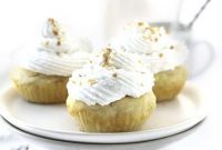 Tropical Vanilla Coconut Cupcakes