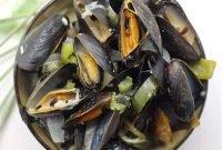 Thai Coconut Curry Mussels
