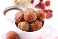 Strawberry Cheesecake Power Bites